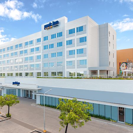 Park Inn By Radisson Bacolod Buitenkant foto