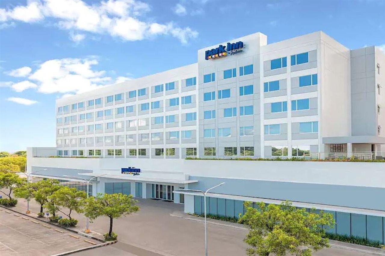 Park Inn By Radisson Bacolod Buitenkant foto