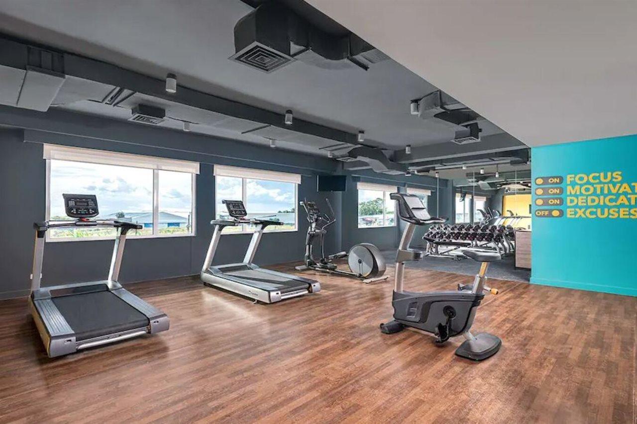 Park Inn By Radisson Bacolod Buitenkant foto
