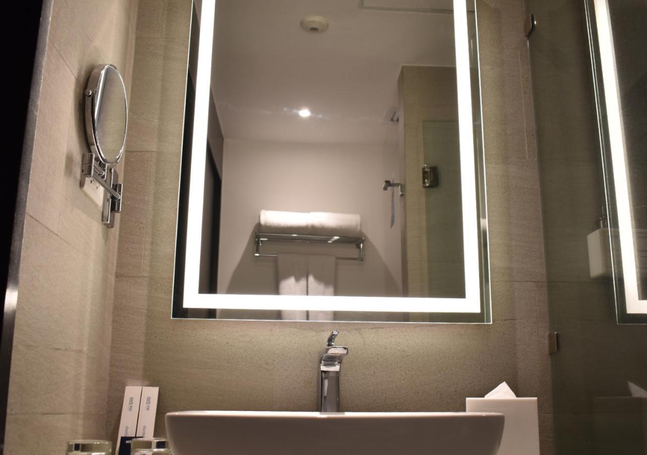 Park Inn By Radisson Bacolod Buitenkant foto