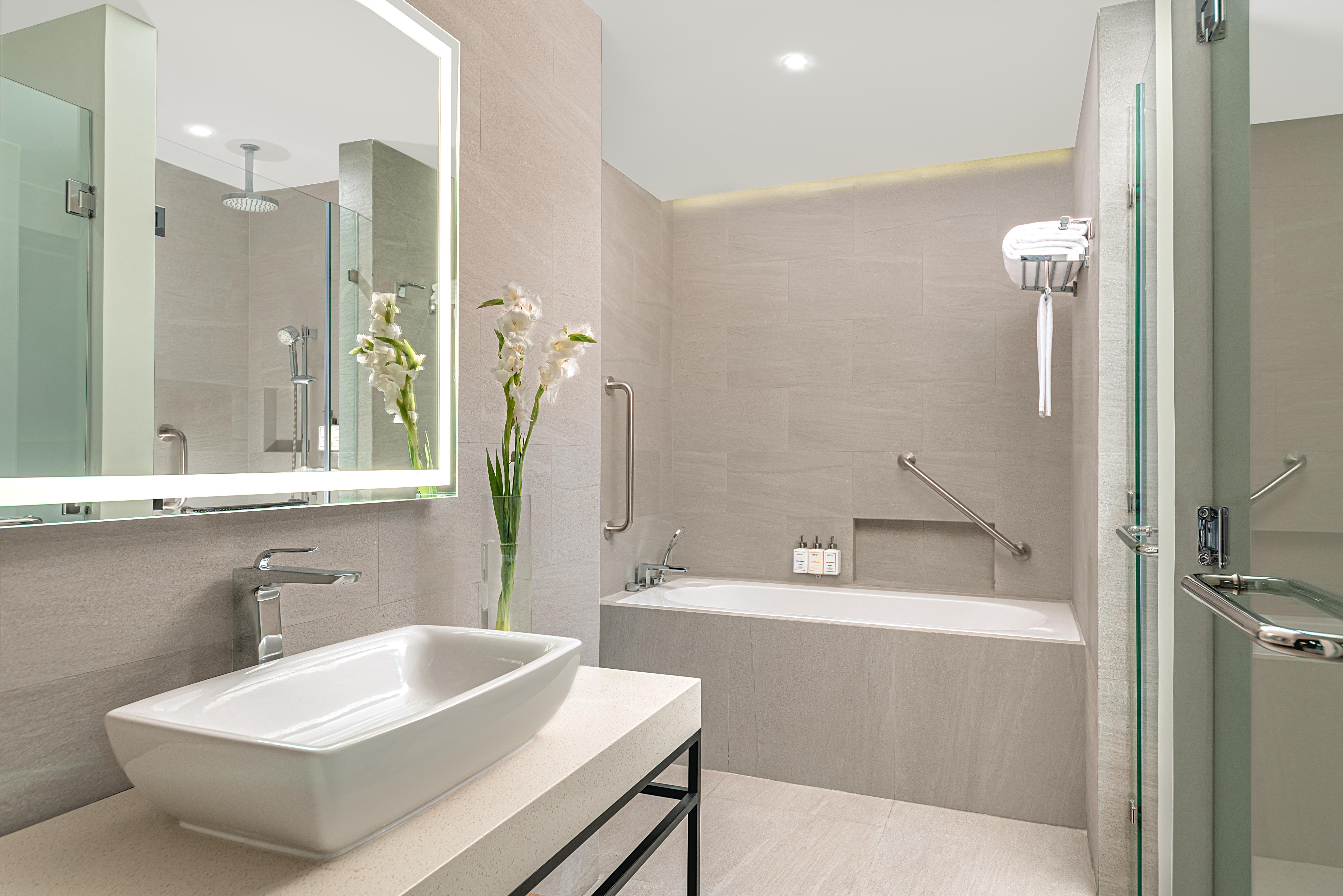 Park Inn By Radisson Bacolod Buitenkant foto