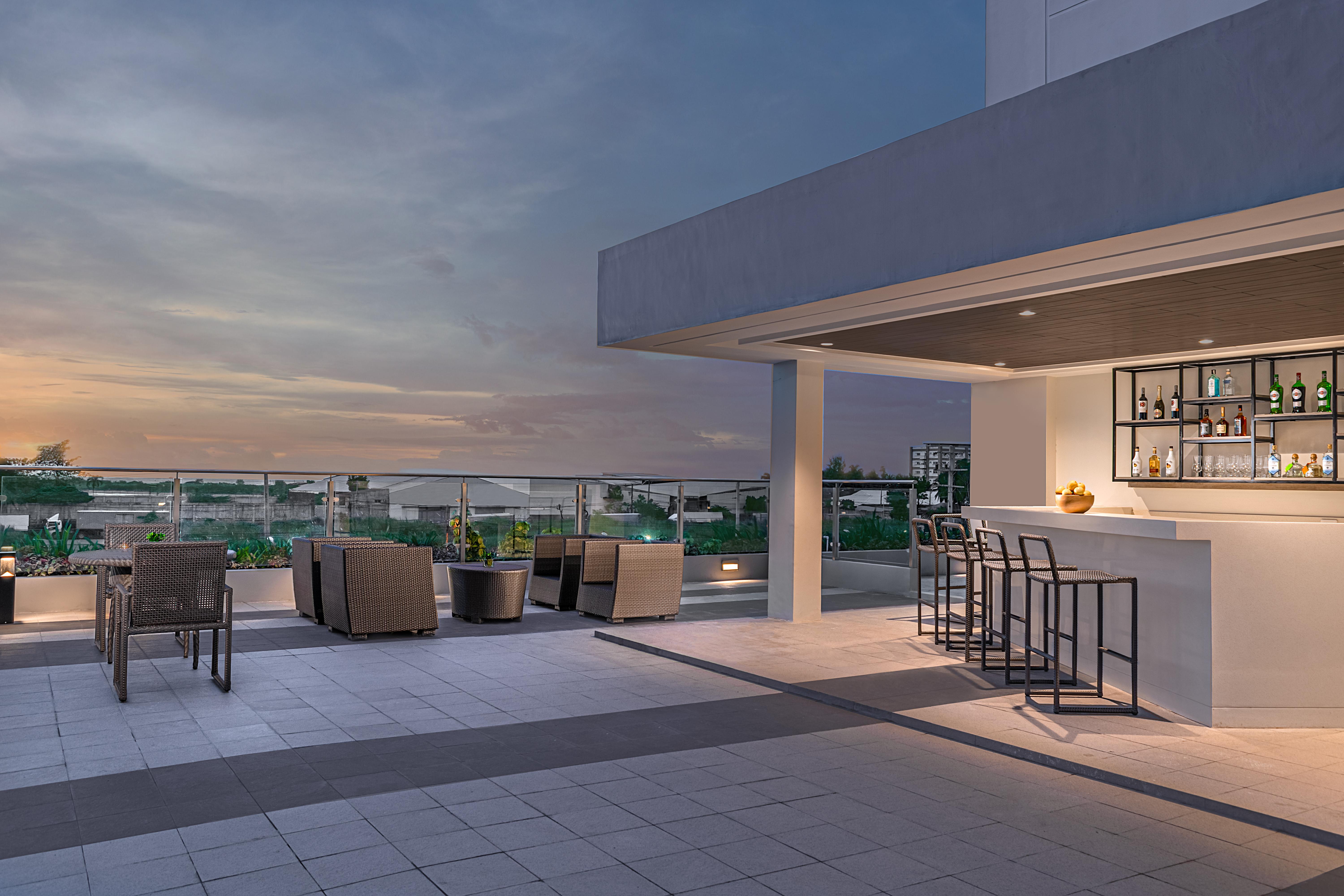 Park Inn By Radisson Bacolod Buitenkant foto